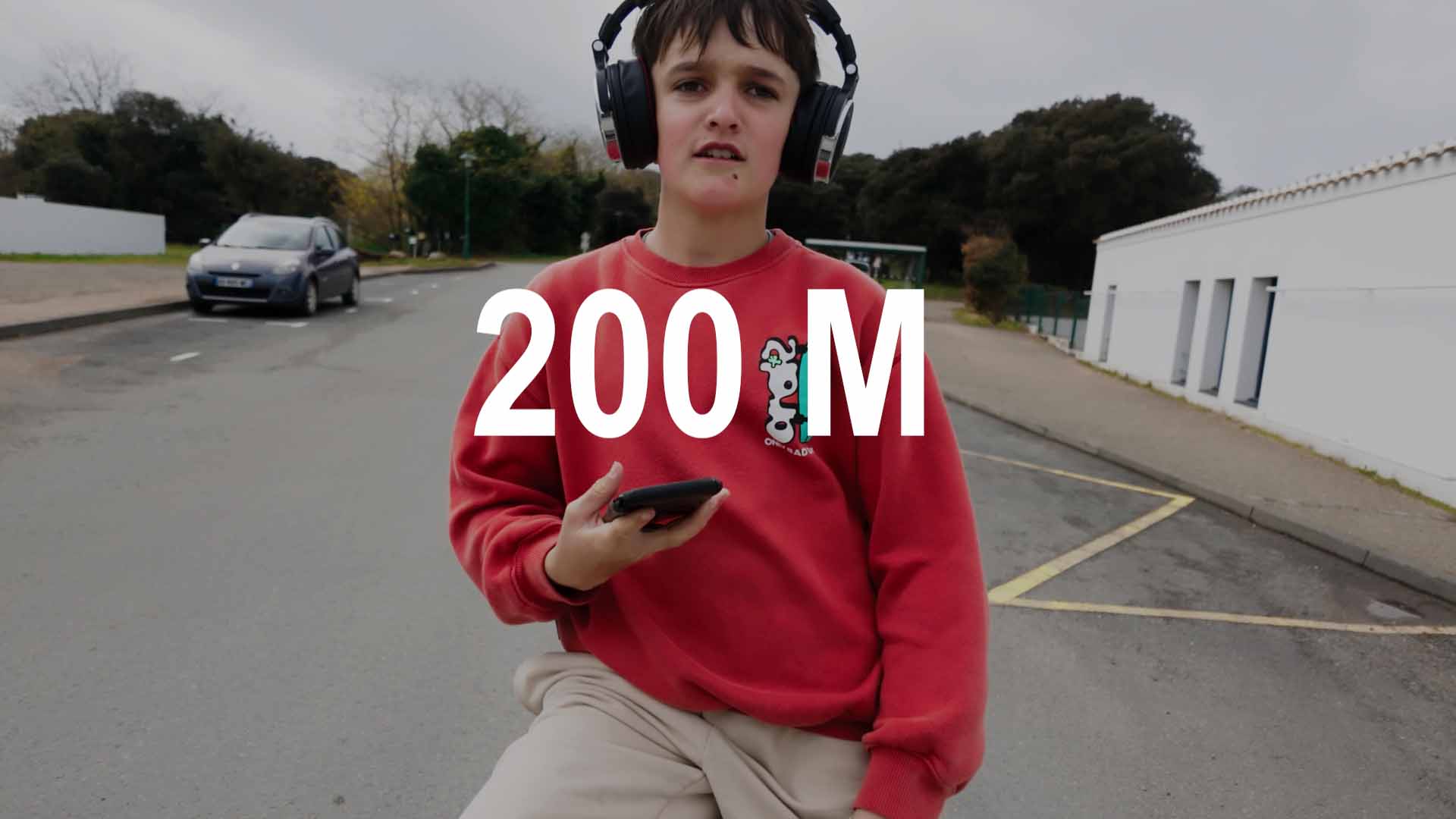 200m